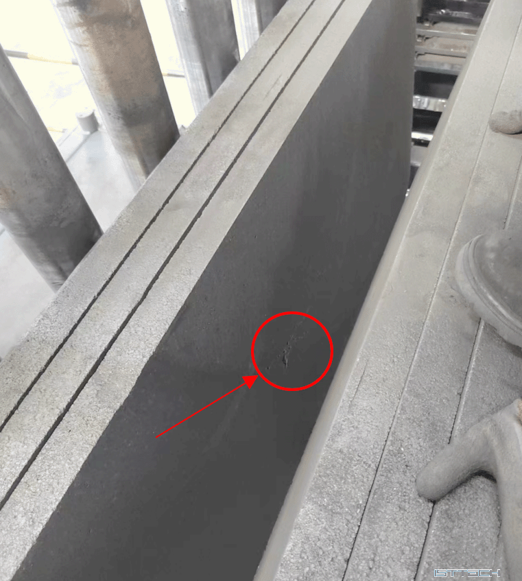 炭阳极不密实空洞病害